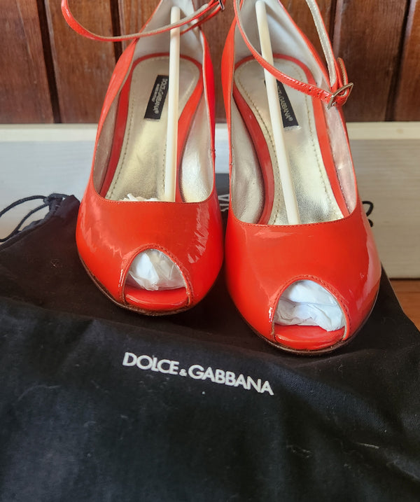 Dolce & Gabanna Peep Toe Heels with Ankle Strap. Size 36.