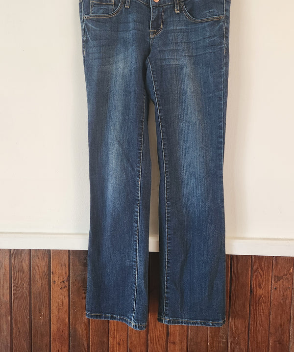 Lowrise Massimo Jeans. Size 2.