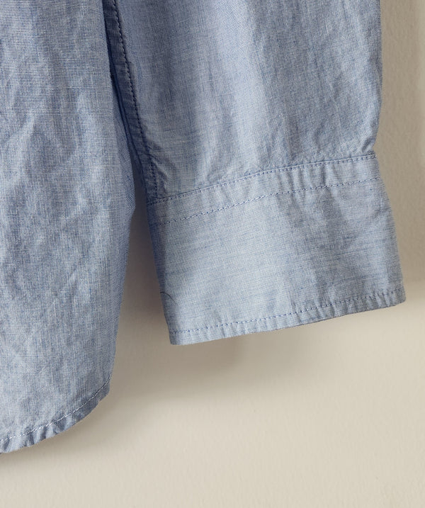 Light blue buttonless GAP Blouse. Size XS