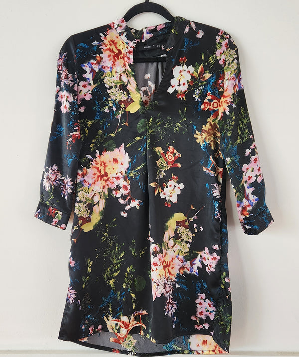 ASOS MS Mini Dress. Size 4.