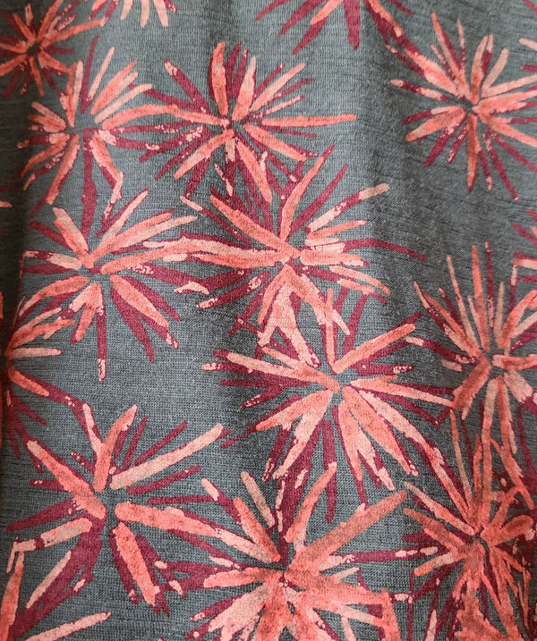 Merino Wool Icebreaker T-Shirt. Size Large.