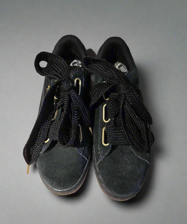 Black Suede Pumas with Glittery Sole. Size 8.5.