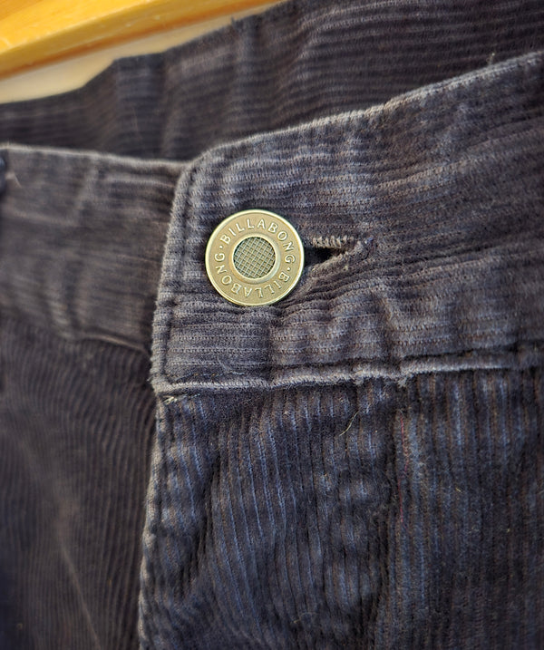 Wide Leg Billabong Cords. Size 32.