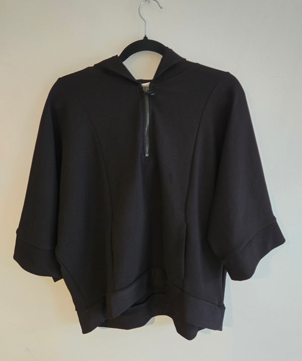 Oversized Textured ZARA Short-Sleeve Hoodie. Size Medium.